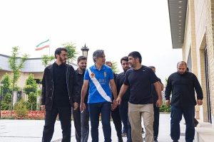حضور مداح اهل بیت در فدراسیون کشتی